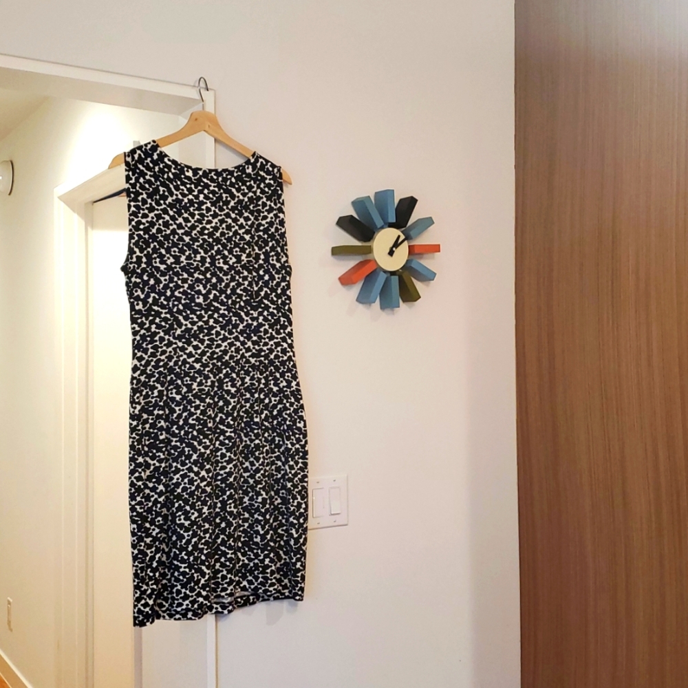 Ann Taylor: Sleeveless Sheath Dress, Size L, Black & White Ink Blot Pattern - Picture 3 of 5